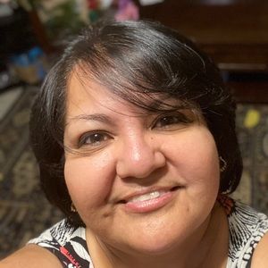 Meet your Posher, Miriam